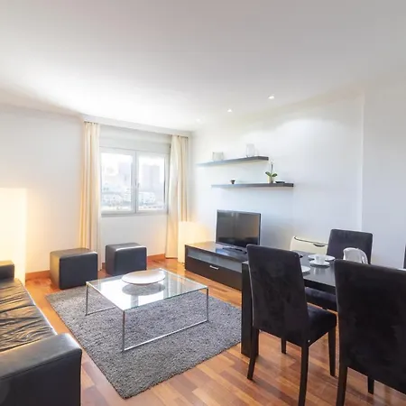 Apartment Flatguest Ramblas Golf 6c - Parking + Pool + Gym *
